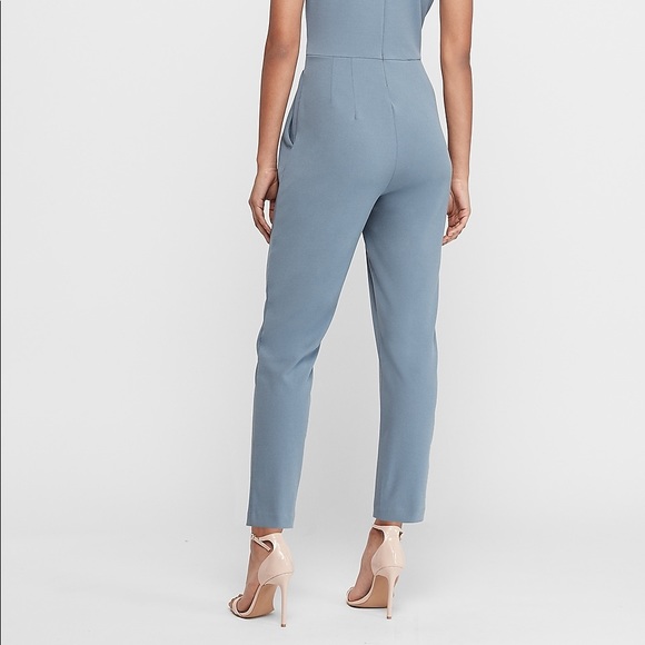 V-Neck Tie Waist Jumpsuit - Picture 2 of 3